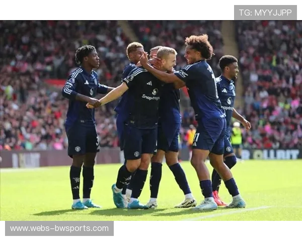 英超:维拉4-0伯恩茅斯,奥纳纳远射破门助球队稳居前列